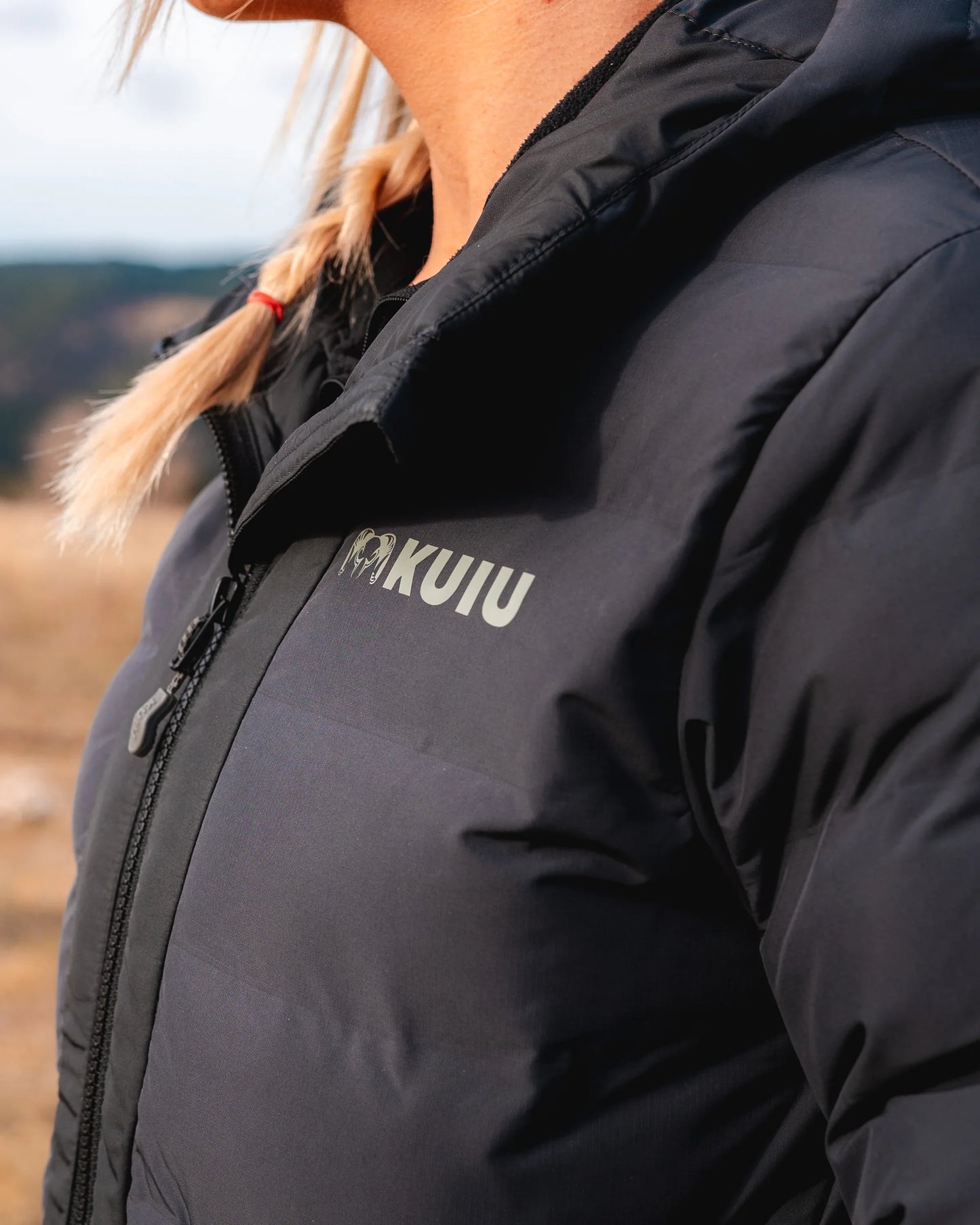 Women's Elements Hooded Jacket | Carbon