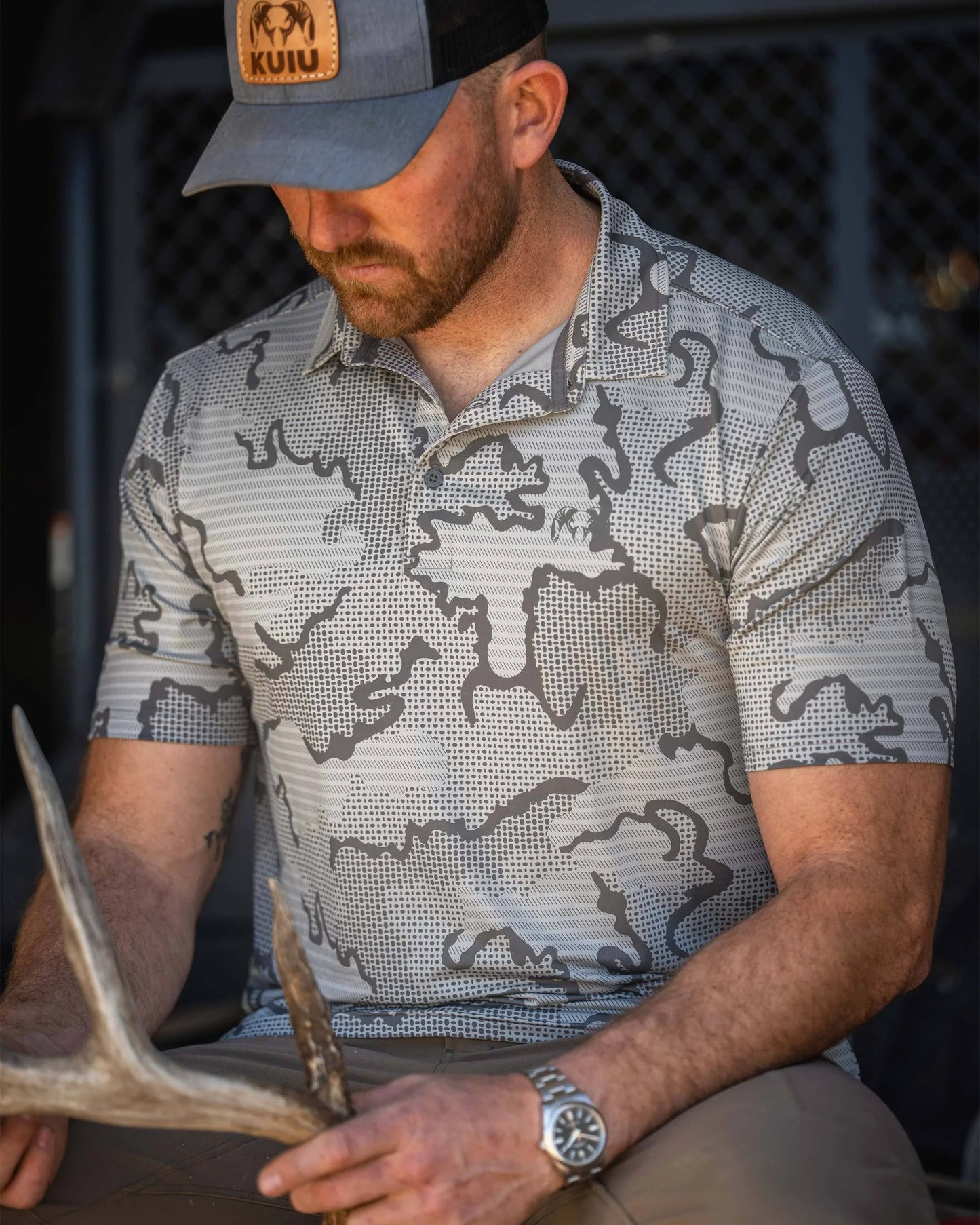 KUIU Performance Polo | Stone Tonal