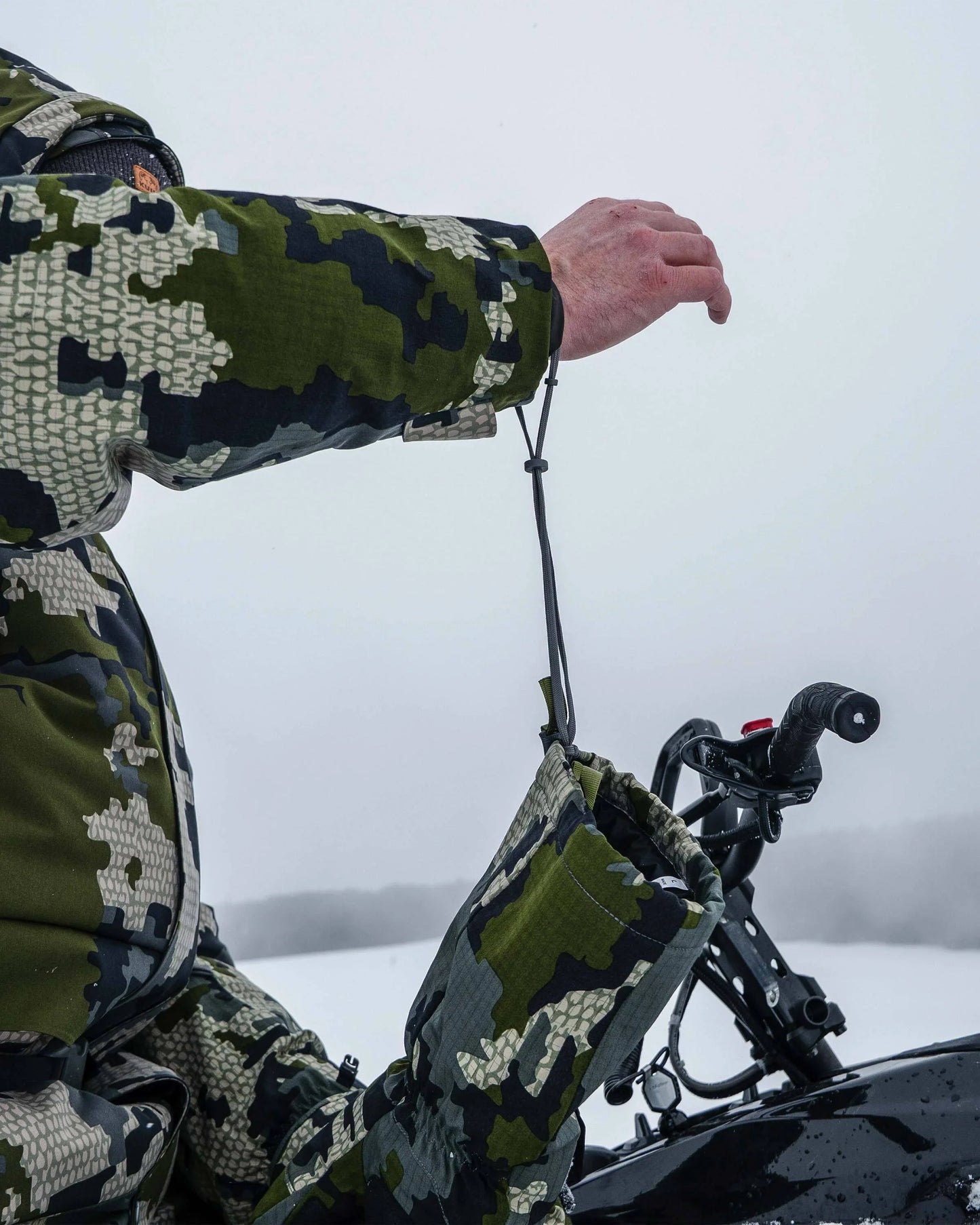 Super Down Arktuk Mitt | Verde