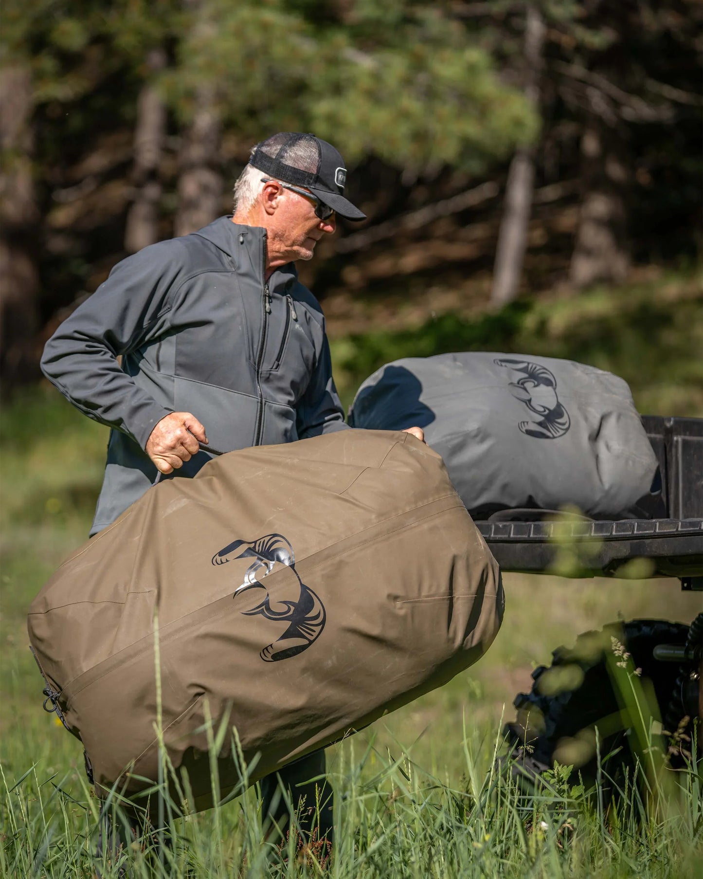 Taku BLSTX 10000 Duffel | Gunmetal