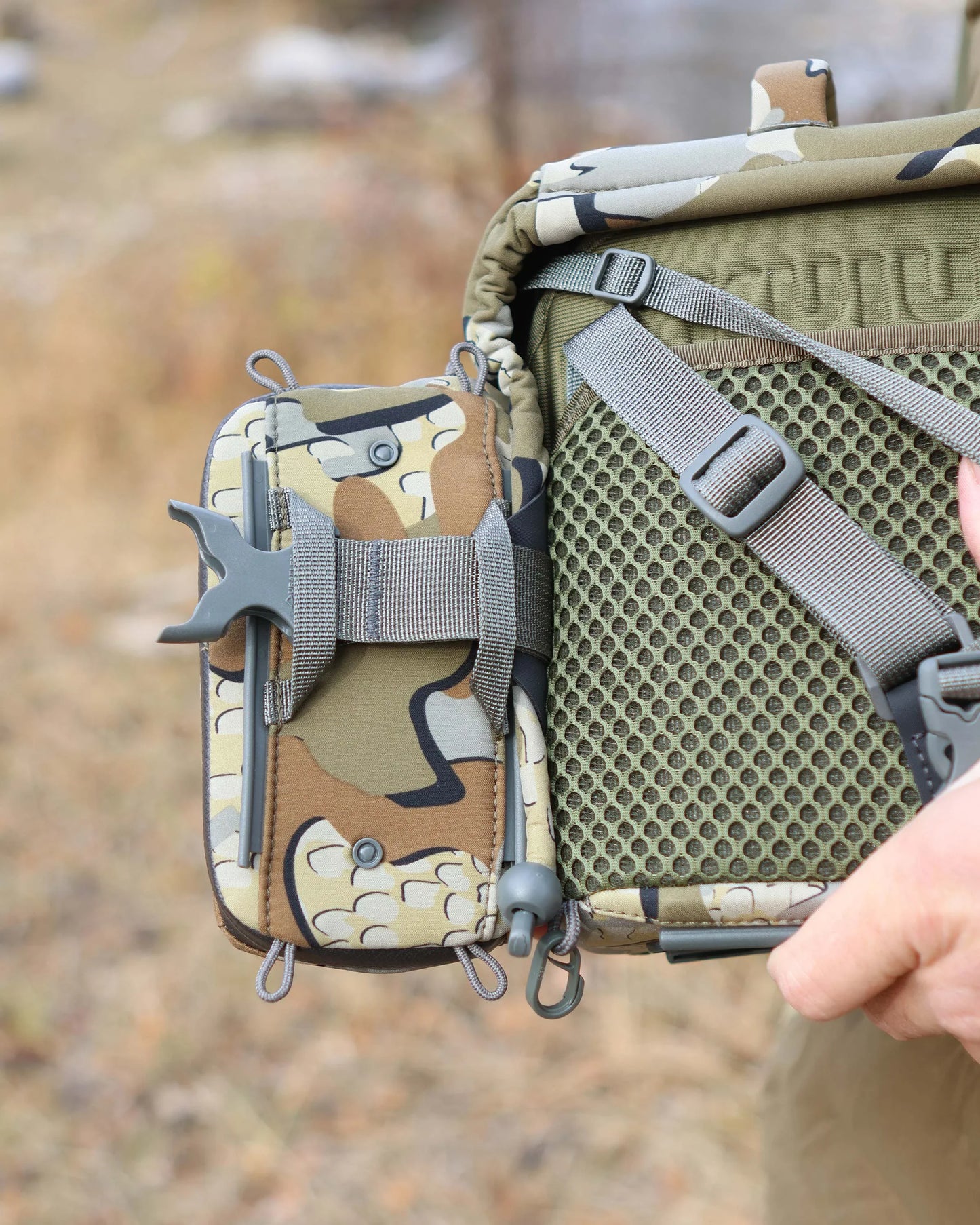 PRO G3 Bino Harness Accessory Pocket | Verde