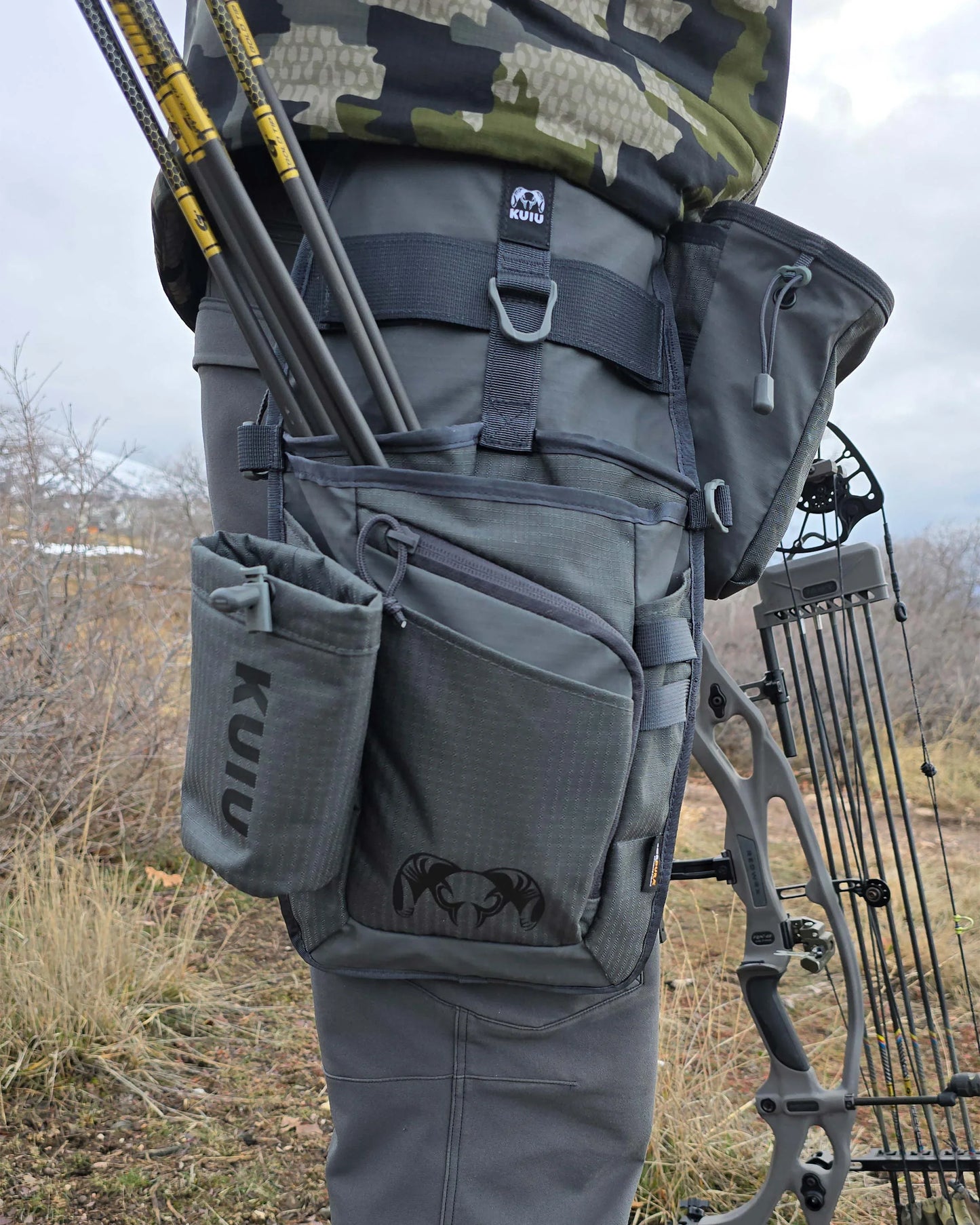 Archery Hip Quiver | Black