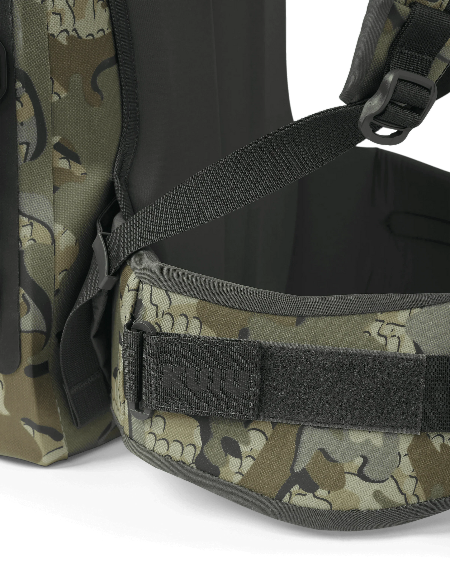 DeltaStorm 2200 Submersible Backpack | Valo