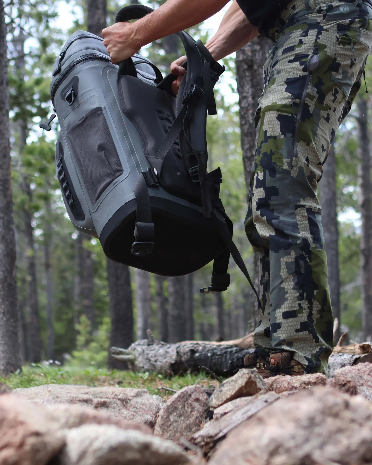 Kodiak 2000 Cooler Backpack | Stone