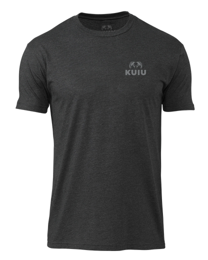 KUIU Vertical Flag Logo T-Shirt | Charcoal